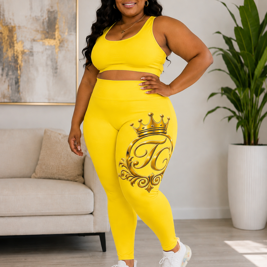 The Chic Co. Signature Gold Crown Monogram Accent Leggings — Royal Curvy