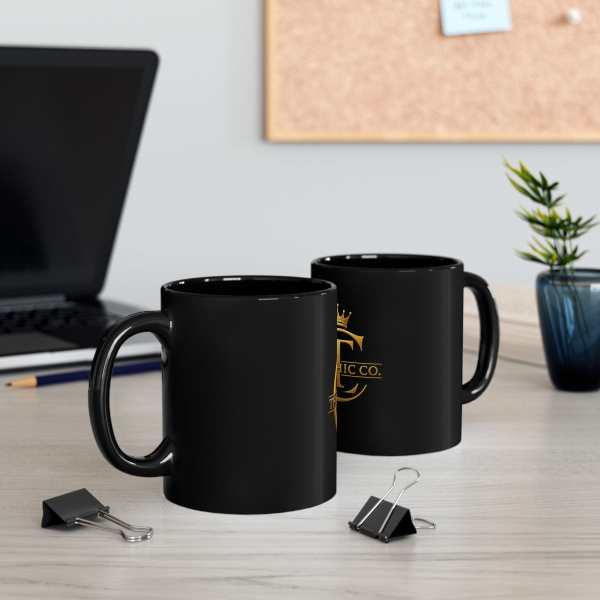 The Chic Co. Signature Gold Crown Mug